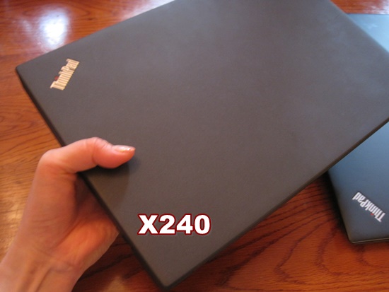 新しい Thinkpad x1 carbon と X240の違いと比較